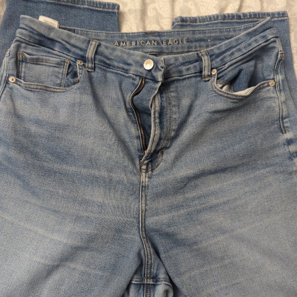 American Eagle curvy mom jeans size 16
